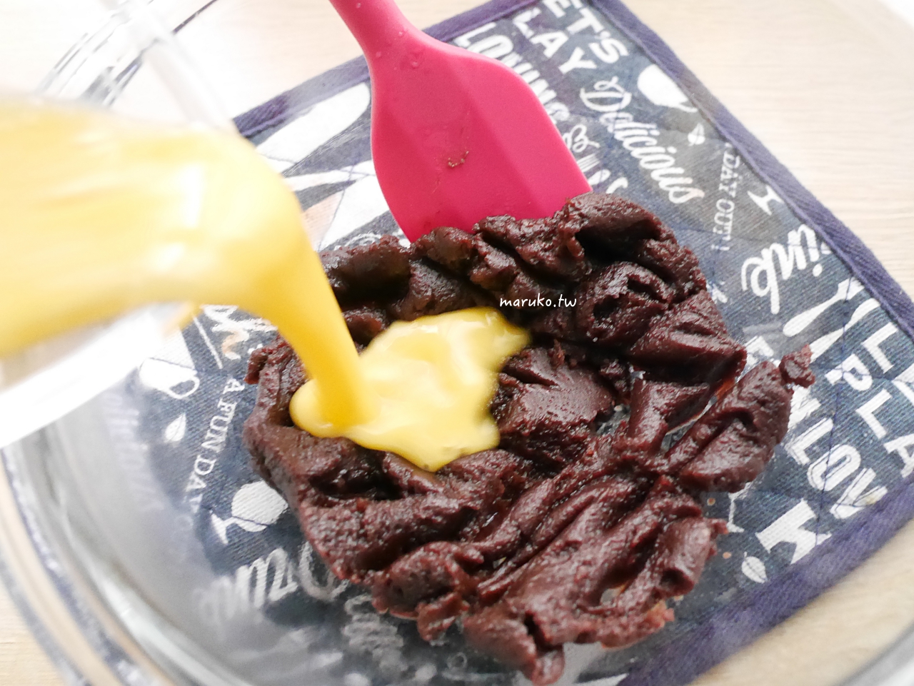 【食譜】杯子泡芙 8分鐘鬆餅機食譜 杯子蛋糕烤盤實用分享 @Maruko(丸子)與美食有個約會 【食譜】杯子泡芙 8分鐘鬆餅機食譜 杯子蛋糕烤盤實用分享 @Maruko(丸子)與美食有個約會
