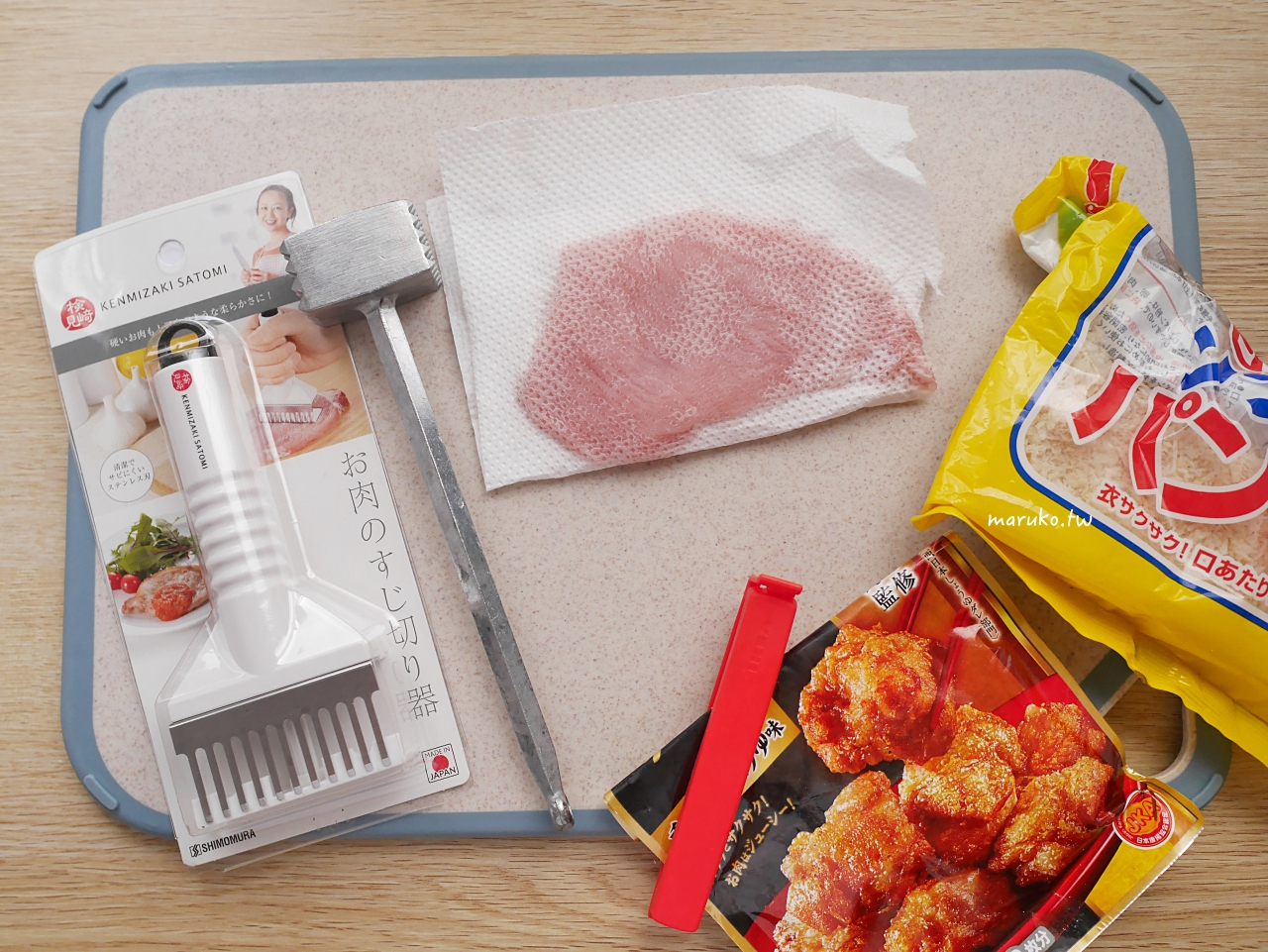 【氣炸鍋食譜】氣炸豬排怎麼做才金黃酥脆？多一步「先炒麵包粉」，免油炸8分鐘快速上菜！ @Maruko(丸子)與美食有個約會