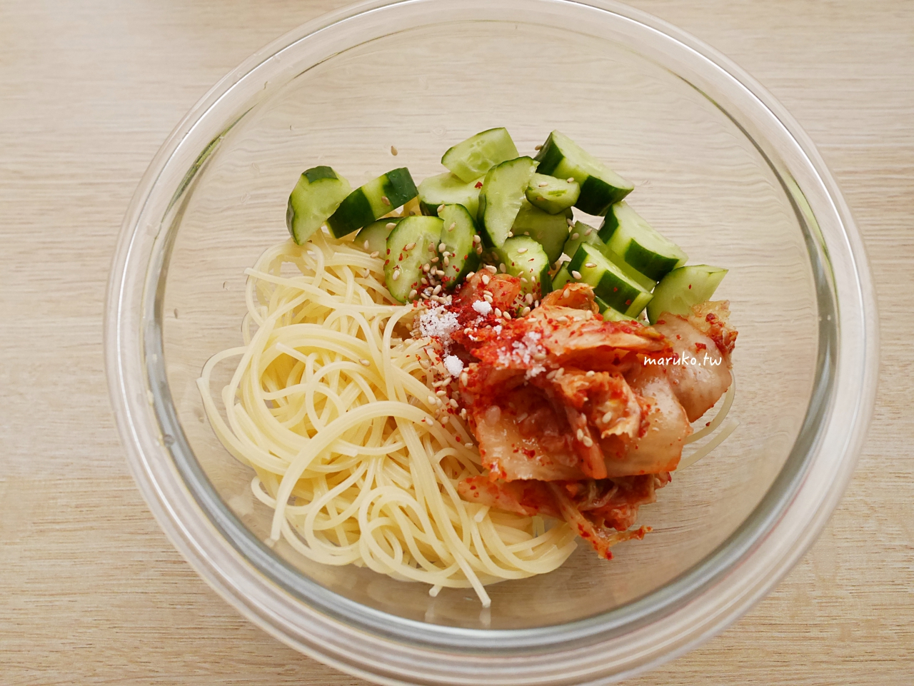 韓式泡菜冷麵做法|10分鐘用義大利天使麵做清爽創意料理 @Maruko(丸子)與美食有個約會 韓式泡菜冷麵做法|10分鐘用義大利天使麵做清爽創意料理 @Maruko(丸子)與美食有個約會