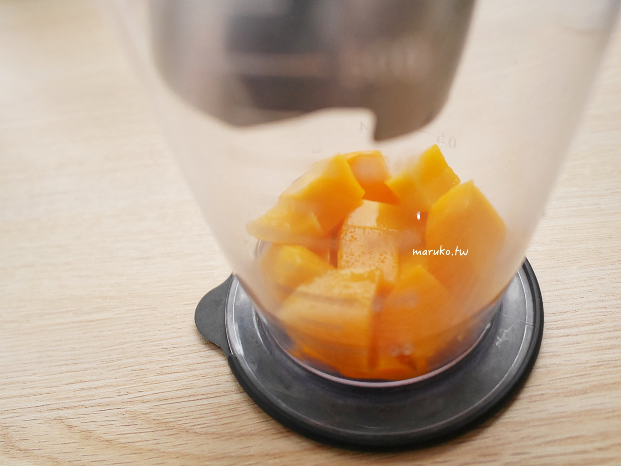 【食譜】芒果聖代 自製新鮮水果聖代 家庭版,簡單名店冰品自己做 @Maruko(丸子)與美食有個約會 【食譜】芒果聖代 自製新鮮水果聖代 家庭版,簡單名店冰品自己做 @Maruko(丸子)與美食有個約會