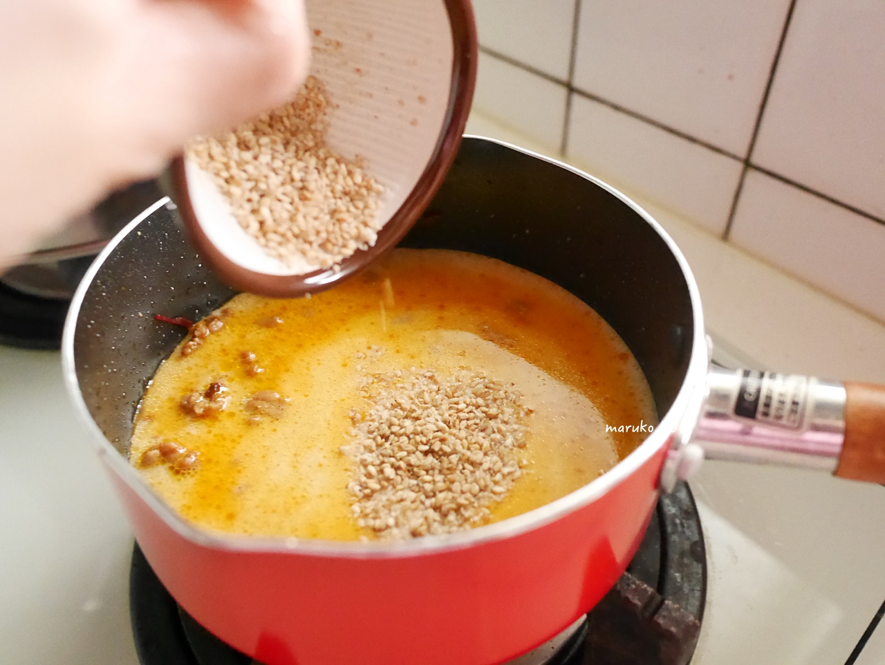 【食譜】肉燥擔擔麵 用豆漿做高湯,即食烏龍麵,簡單10分鐘上菜! @Maruko(丸子)與美食有個約會 【食譜】肉燥擔擔麵 用豆漿做高湯,即食烏龍麵,簡單10分鐘上菜! @Maruko(丸子)與美食有個約會