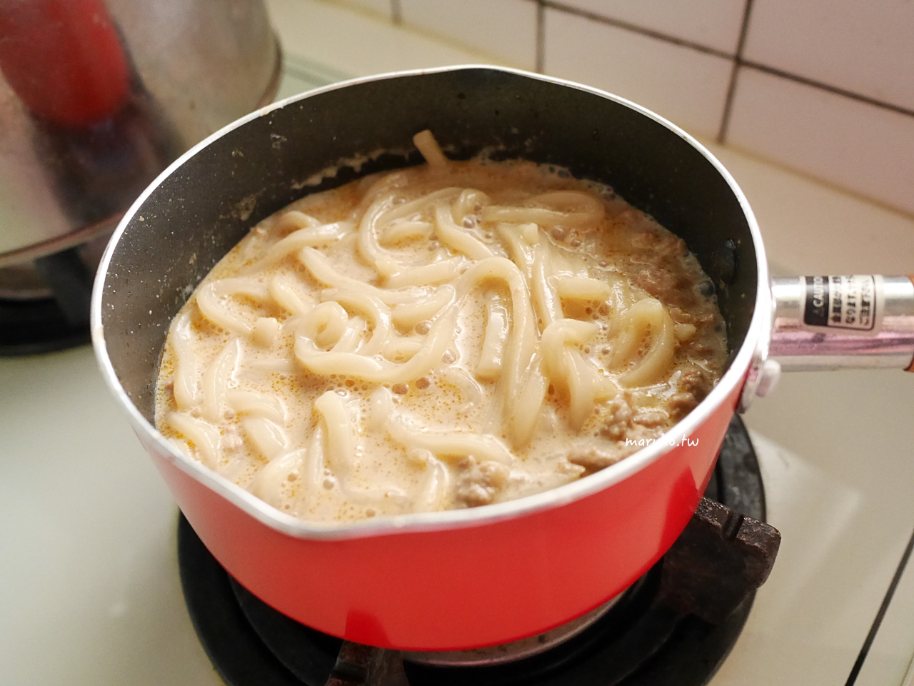 【食譜】肉燥擔擔麵 用豆漿做高湯,即食烏龍麵,簡單10分鐘上菜! @Maruko(丸子)與美食有個約會 【食譜】肉燥擔擔麵 用豆漿做高湯,即食烏龍麵,簡單10分鐘上菜! @Maruko(丸子)與美食有個約會