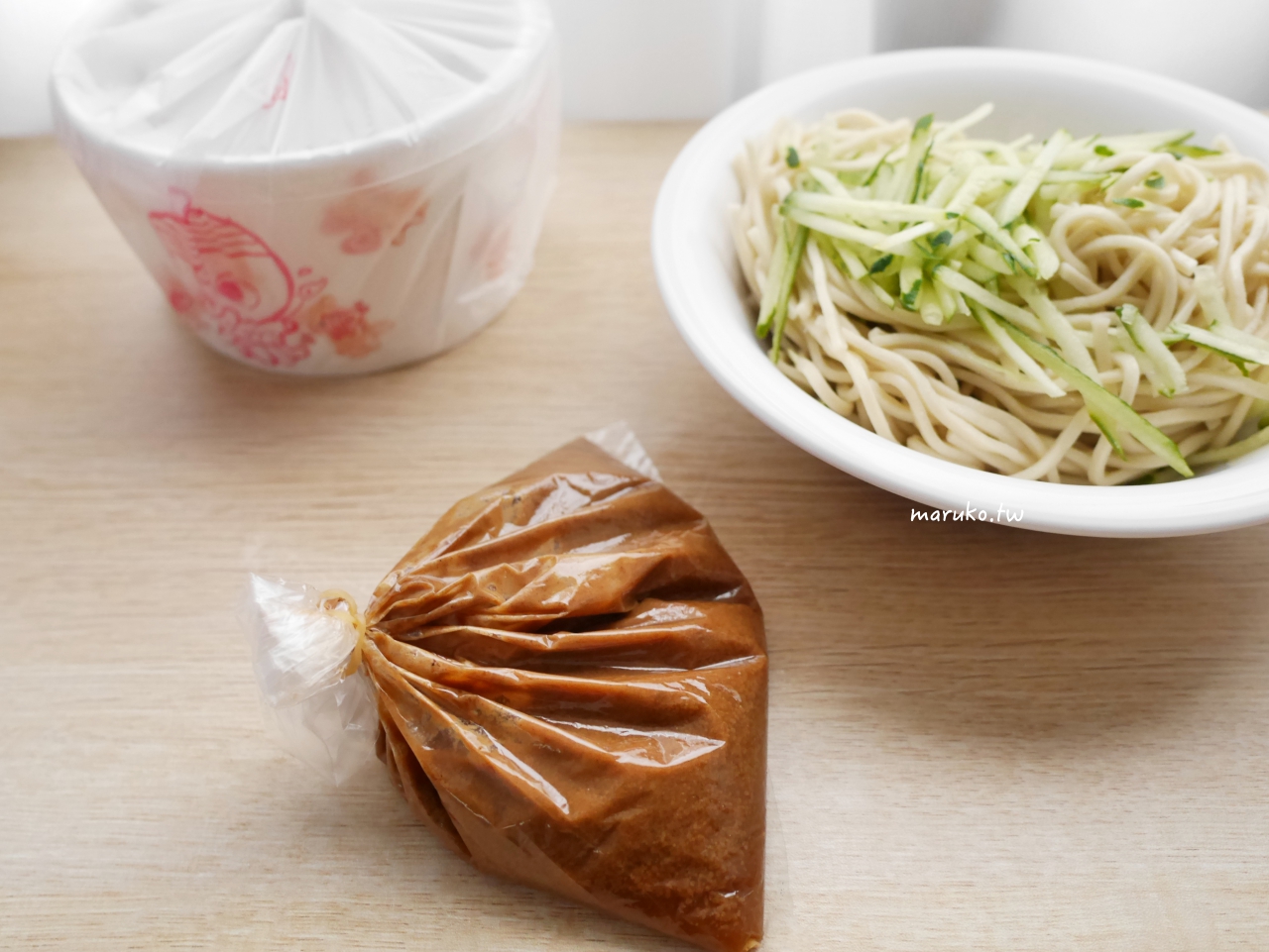 【台北】阿春媽媽涼麵 40年老店只賣一樣麻醬涼麵，麵條略粗分量大一碗只要40元！ @Maruko(丸子)與美食有個約會