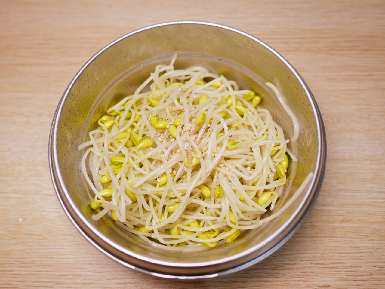 【食譜】韓式涼拌豆芽 夏天的清爽涼拌菜 只要二種調味料就搞定 @Maruko(丸子)與美食有個約會