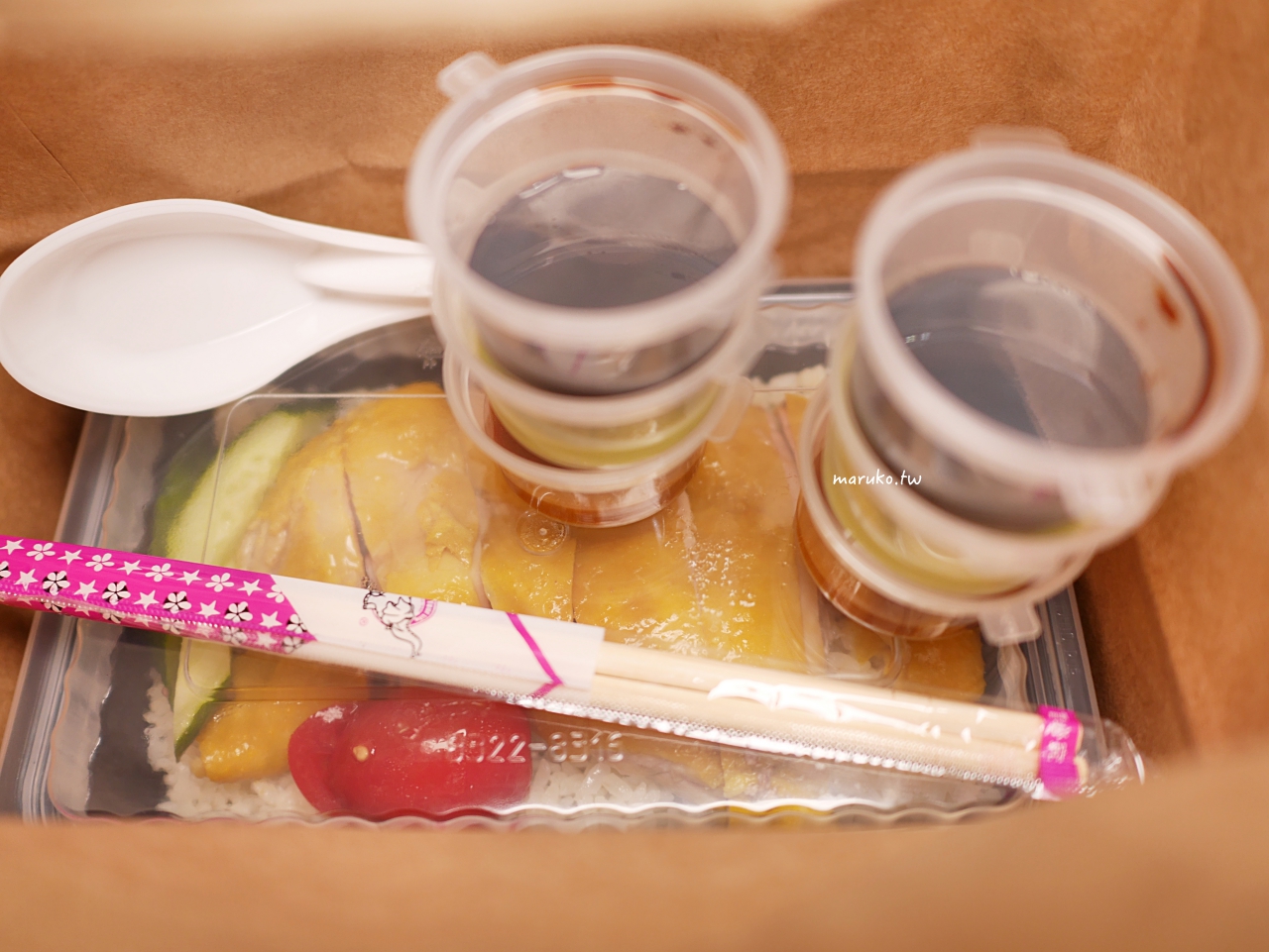 【台北】林記海南雞飯 隱藏巷內的新加坡海南雞飯，三種沾醬清爽又解膩，連邰哥也推薦！ @Maruko(丸子)與美食有個約會