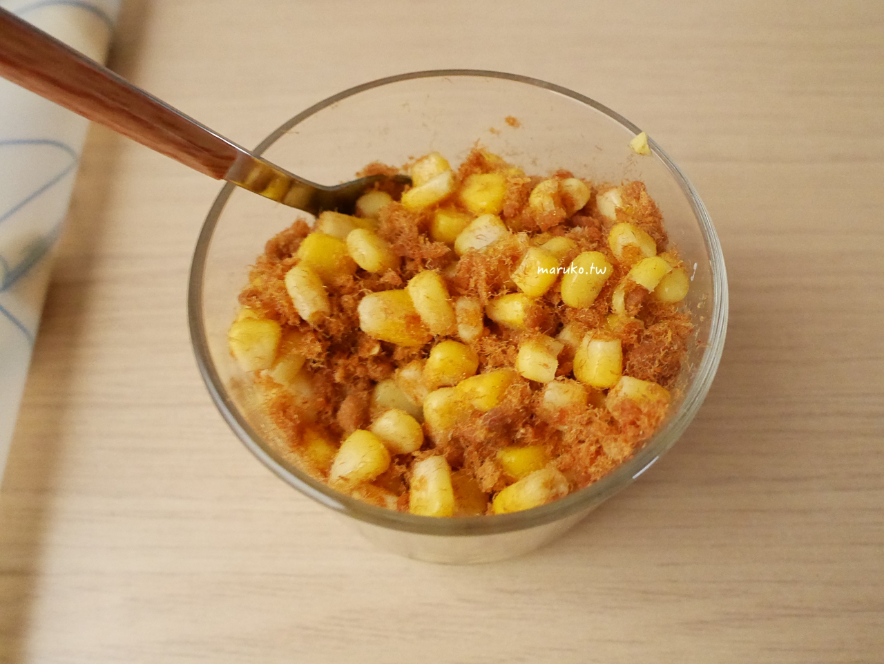 【免擀麵棍食譜】玉米牛奶餐包做法:新手零失敗!不用專業工具,也能做出爆餡柔軟的牛奶麵包。 @Maruko(丸子)與美食有個約會 【免擀麵棍食譜】玉米牛奶餐包做法:新手零失敗!不用專業工具,也能做出爆餡柔軟的牛奶麵包。 @Maruko(丸子)與美食有個約會