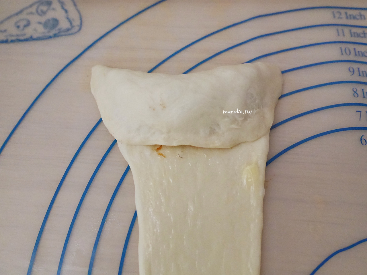 【免擀麵棍食譜】玉米牛奶餐包做法:新手零失敗!不用專業工具,也能做出爆餡柔軟的牛奶麵包。 @Maruko(丸子)與美食有個約會 【免擀麵棍食譜】玉米牛奶餐包做法:新手零失敗!不用專業工具,也能做出爆餡柔軟的牛奶麵包。 @Maruko(丸子)與美食有個約會