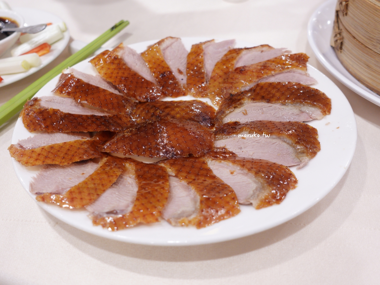 【台北】龍都酒樓 鴨皮超脆!值得一吃的廣式片皮鴨,再訪一樣值得! @Maruko(丸子)與美食有個約會 【台北】龍都酒樓 鴨皮超脆!值得一吃的廣式片皮鴨,再訪一樣值得! @Maruko(丸子)與美食有個約會