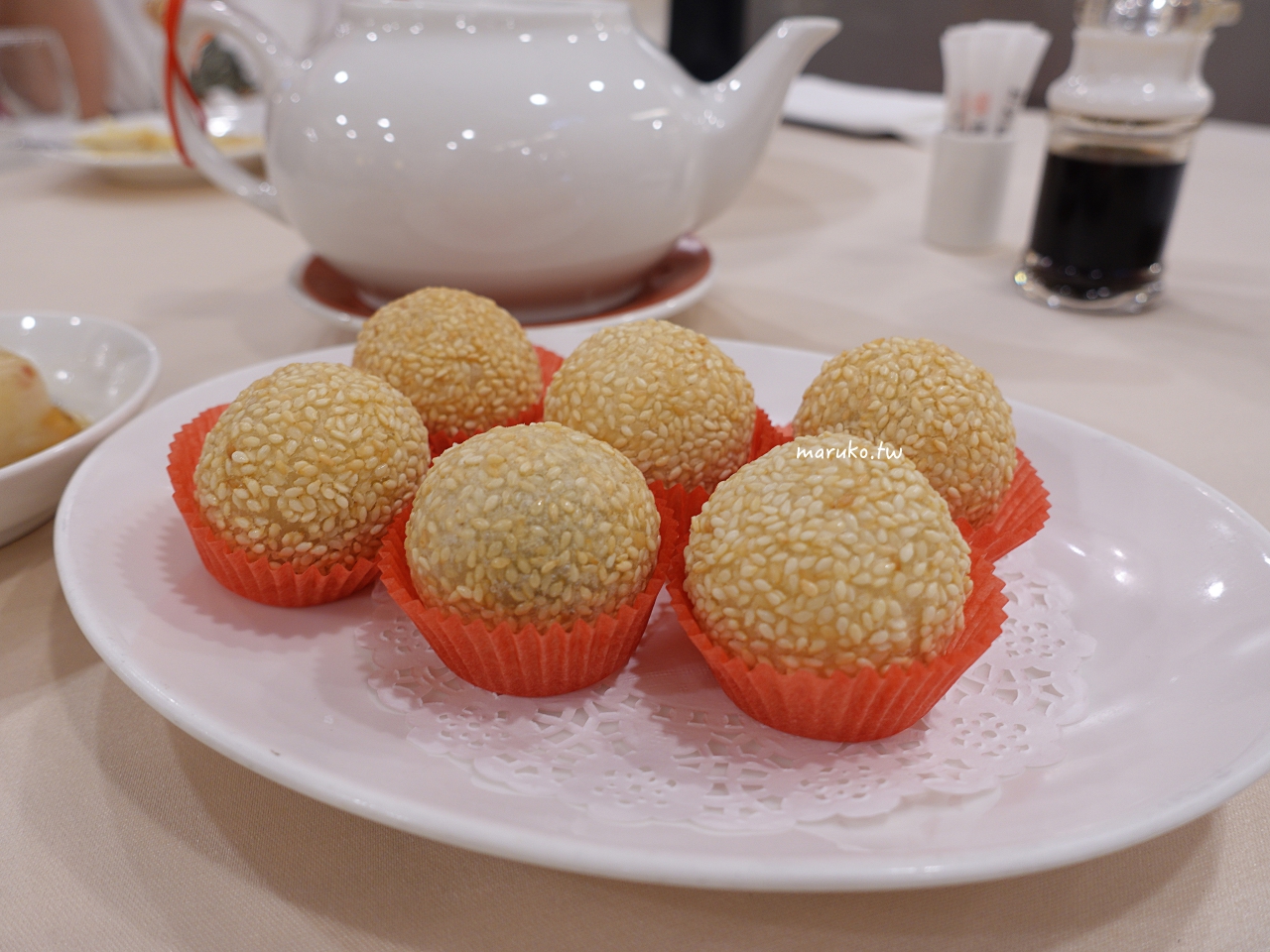 【台北】龍都酒樓 鴨皮超脆！值得一吃的廣式片皮鴨，再訪一樣值得！ @Maruko(丸子)與美食有個約會