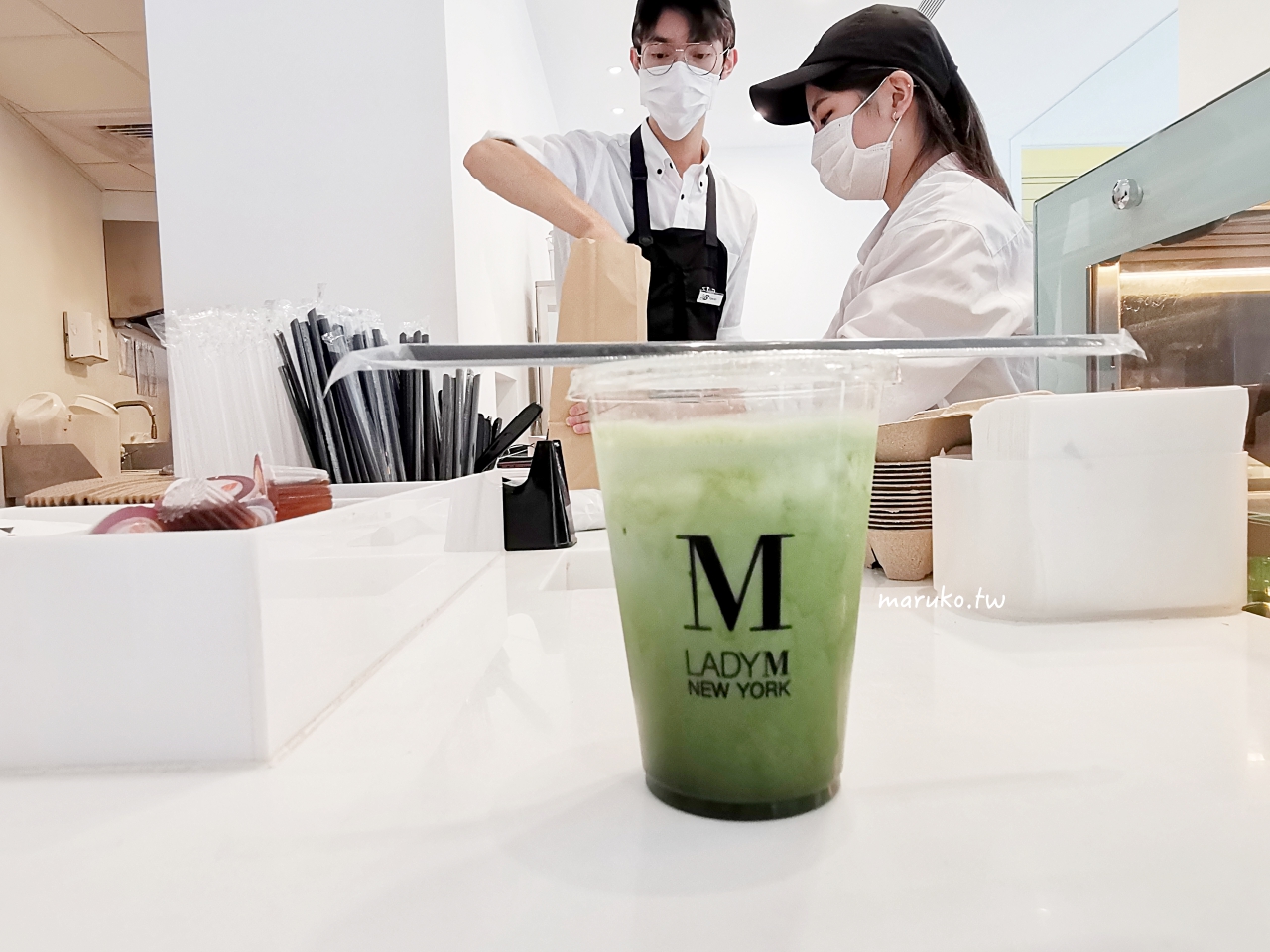 【台北】硬咖啡 西區最美的旗艦店，享受寧靜的午後，無低消不限時有插座！ @Maruko(丸子)與美食有個約會