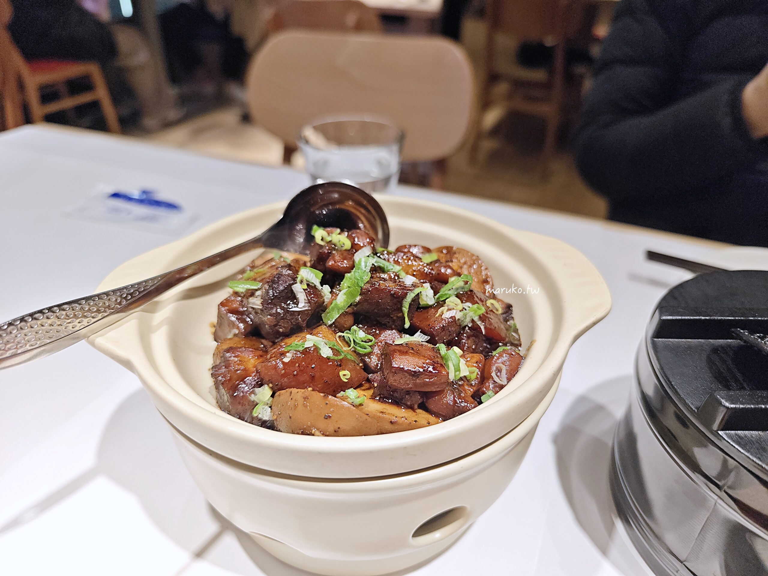 【台北】時時香 瓦城旗下中菜餐廳，點白飯無限吃到飽！ @Maruko(丸子)與美食有個約會