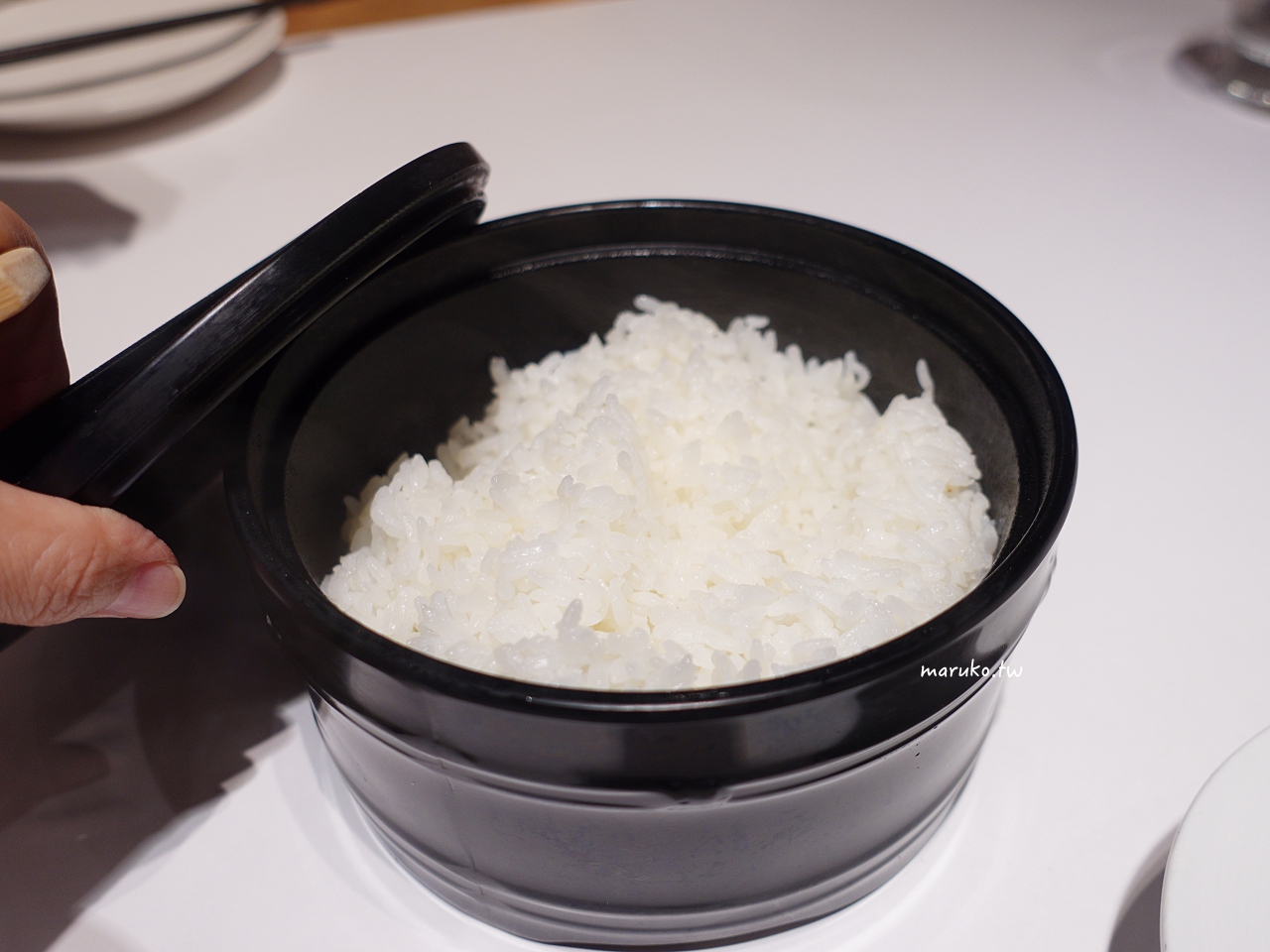 【台北】時時香 瓦城旗下中菜餐廳，點白飯無限吃到飽！ @Maruko(丸子)與美食有個約會