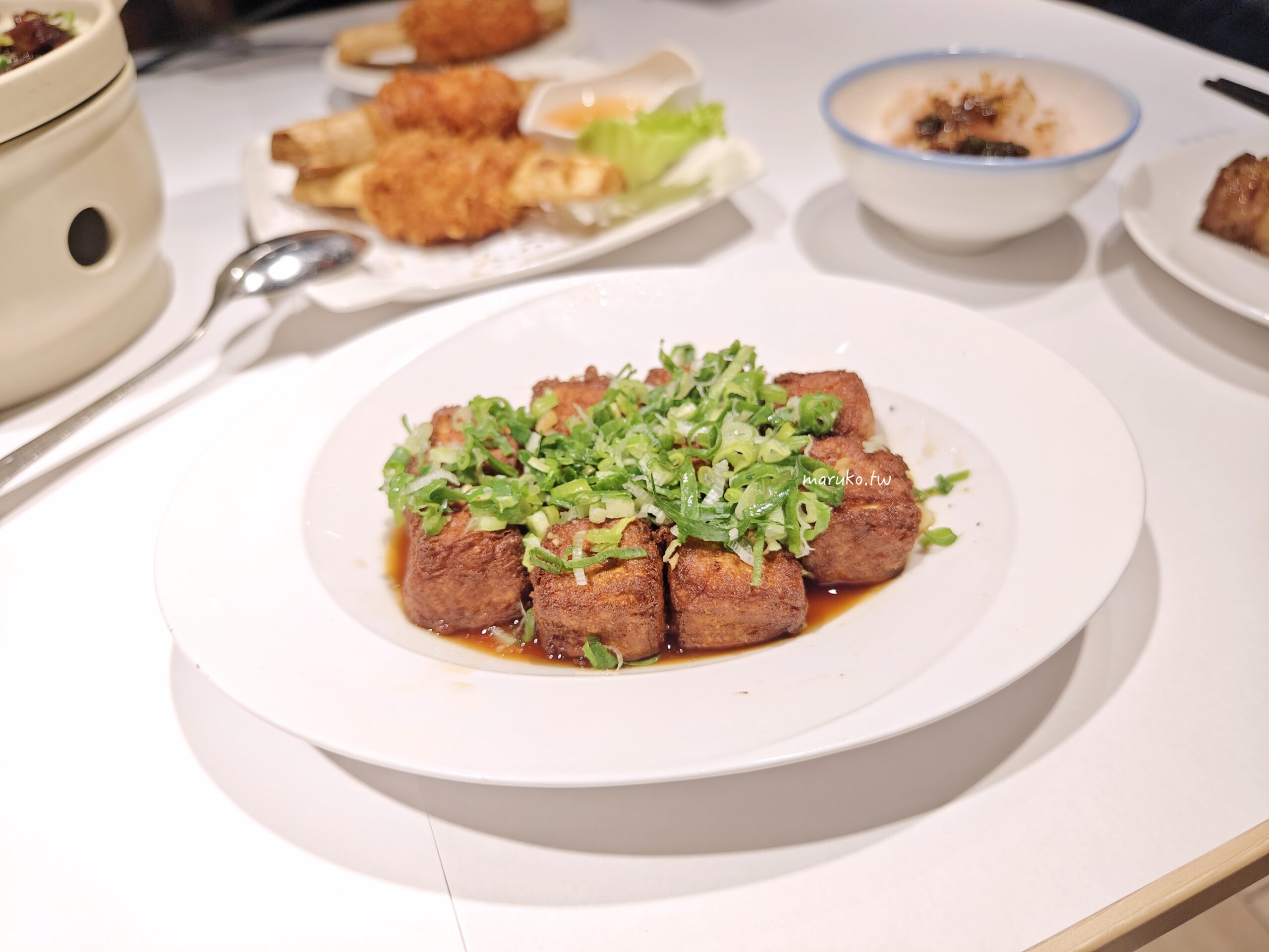 【台北】時時香 瓦城旗下中菜餐廳，點白飯無限吃到飽！ @Maruko(丸子)與美食有個約會