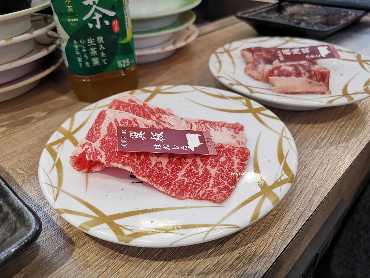【台北】油花迴轉吧！燒肉 首家迴轉燒肉，一個人就能開吃！ @Maruko(丸子)與美食有個約會