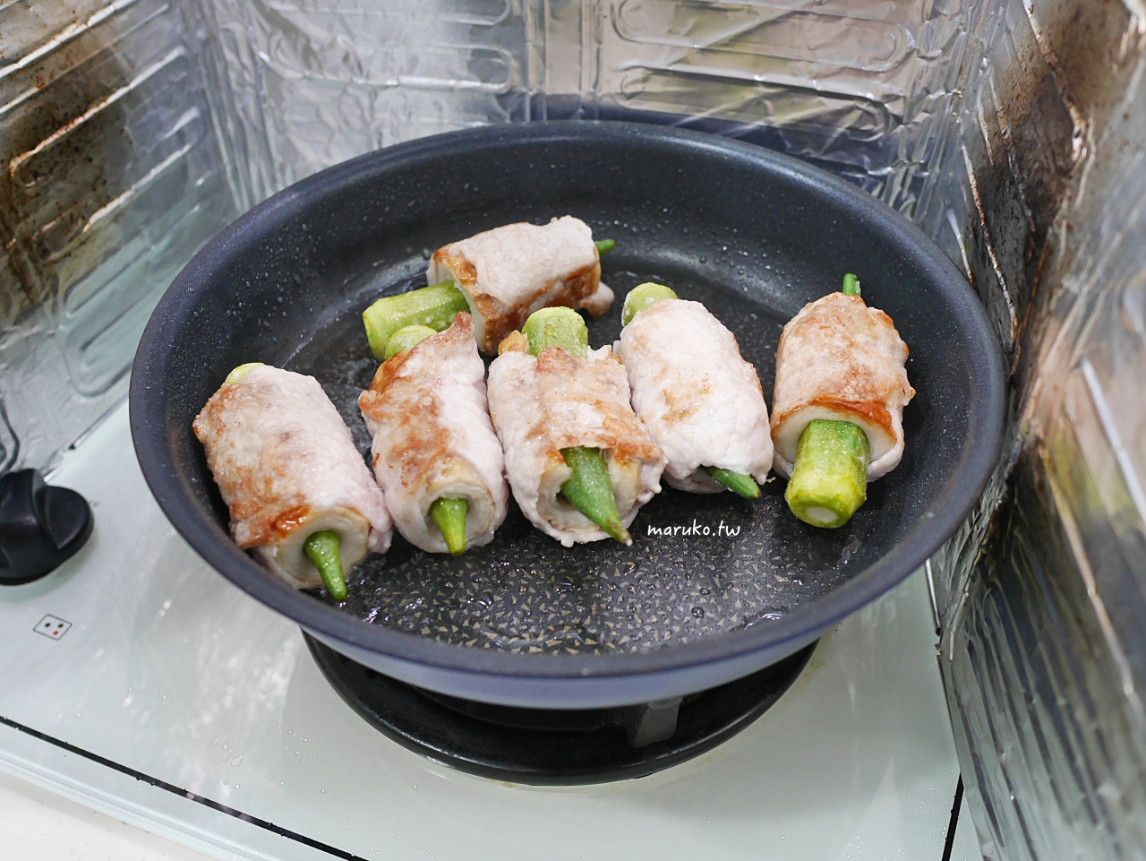 【食譜】豬肉竹輪秋葵味噌燒 新食感！一次三道菜的簡單料理 @Maruko(丸子)與美食有個約會