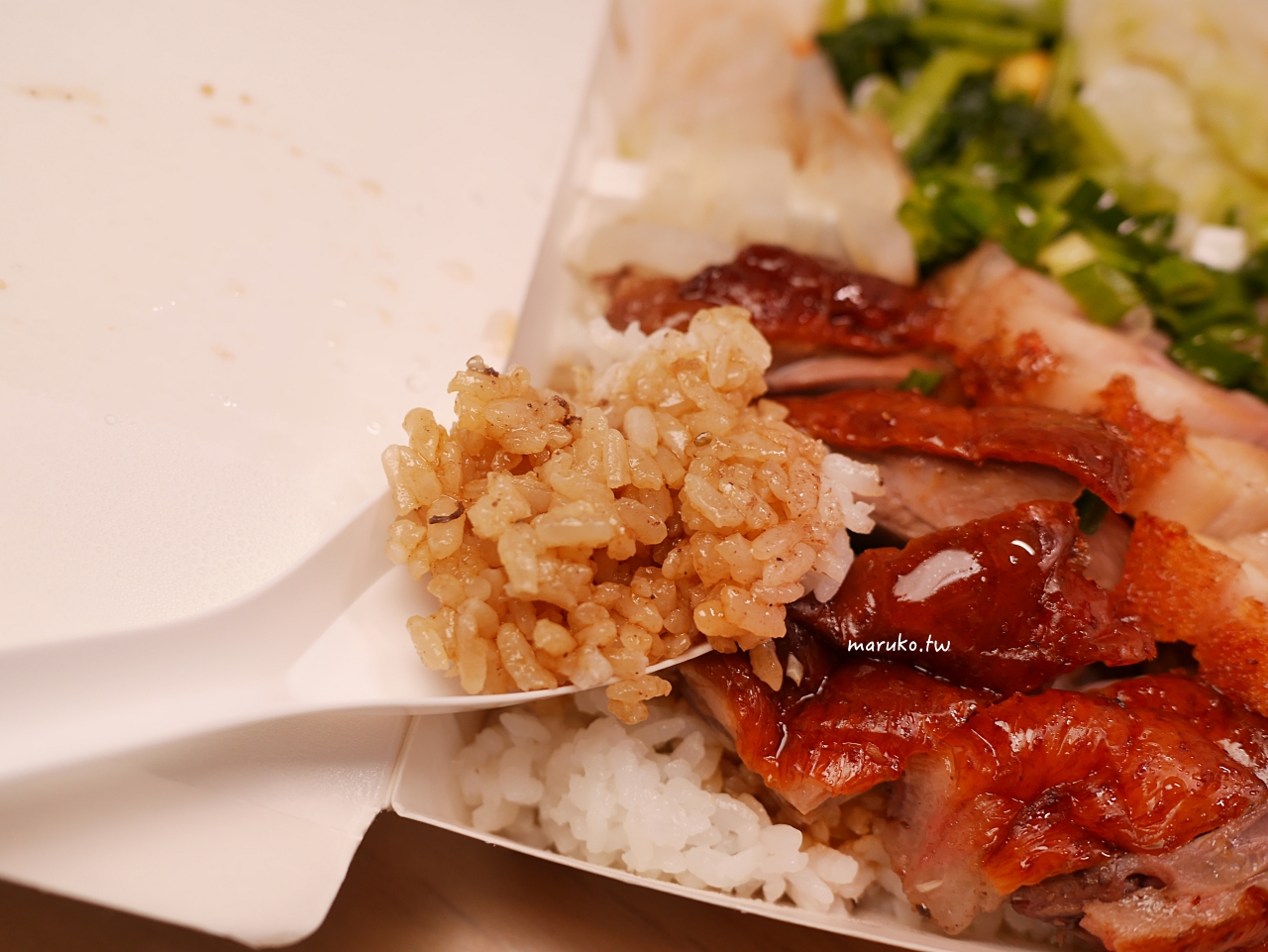 【台北】香檳燒臘 最有味道的大排擋，經典烤鴨飯皮脆又香最銷魂！ @Maruko(丸子)與美食有個約會
