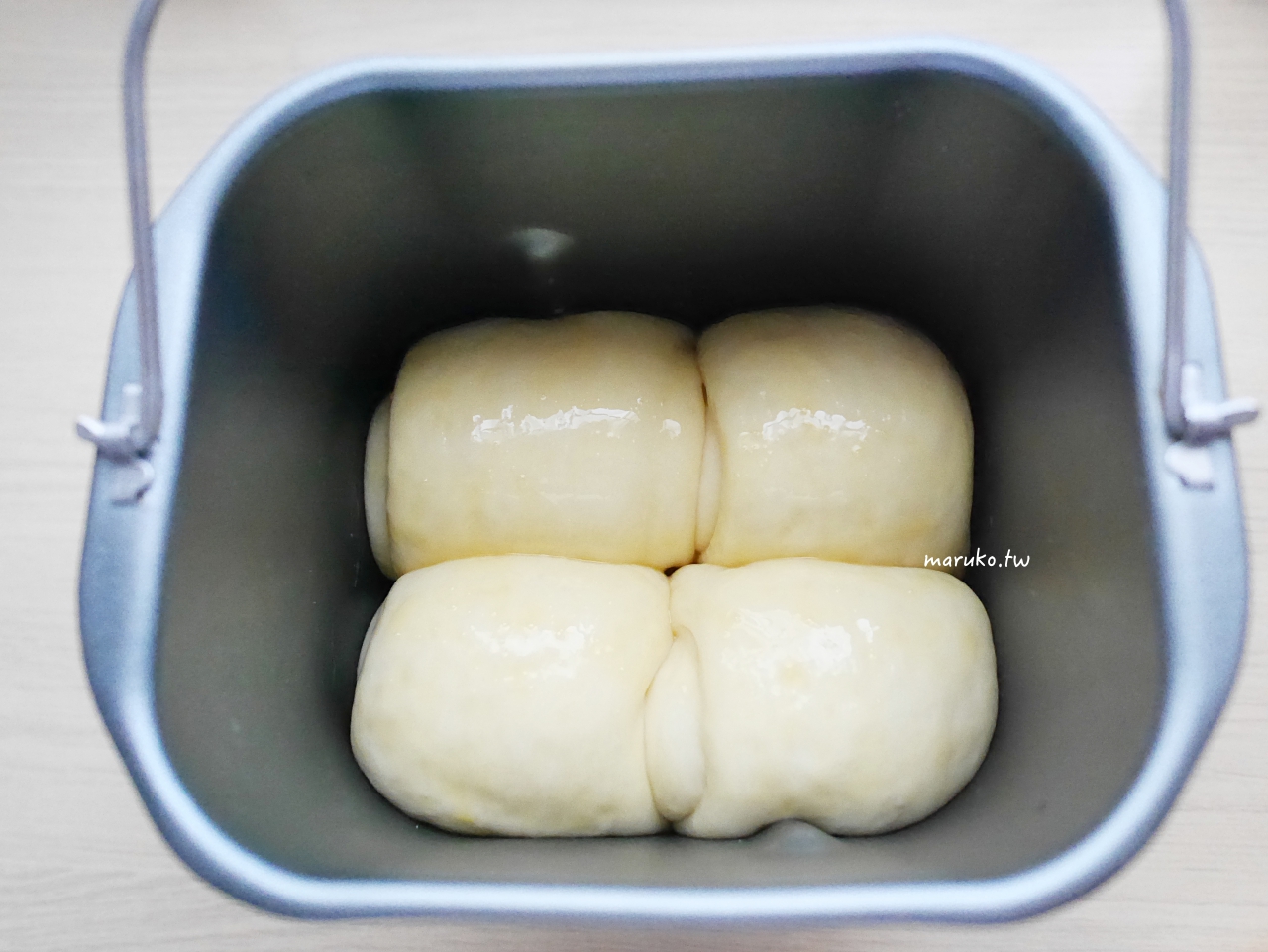 【食譜】布里歐吐司 麵包機一次烘烤就上手 Twinbird 麵包機使用心得分享 @Maruko(丸子)與美食有個約會