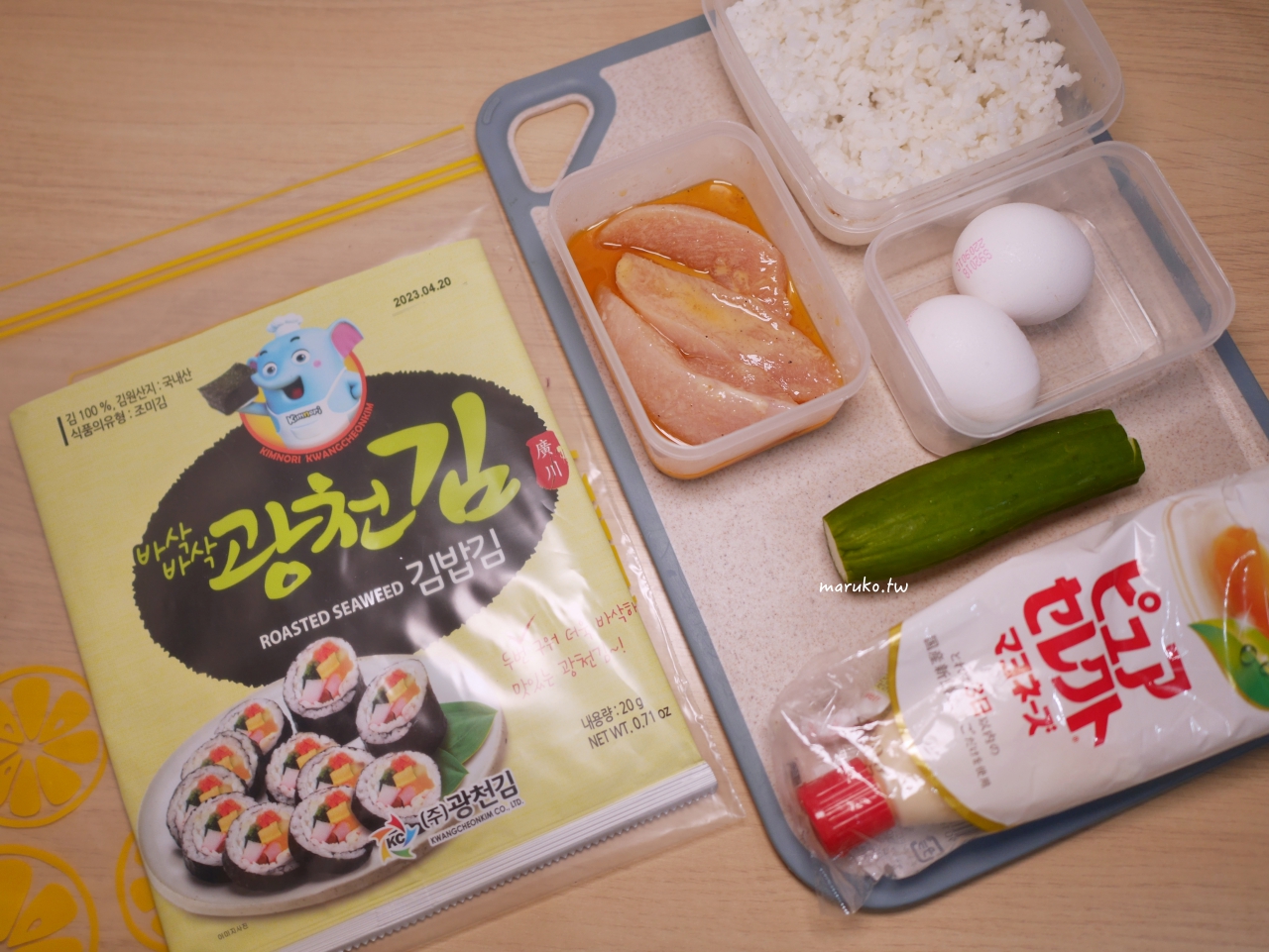 鮪魚雞蛋飯捲免工具，把韓式飯捲包起來吃，平底鍋做法分享！ @Maruko(丸子)與美食有個約會