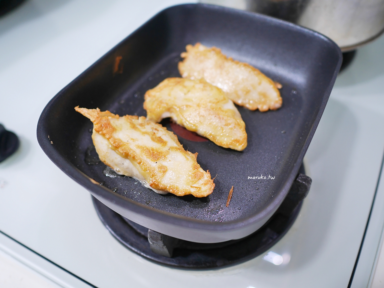 鮪魚雞蛋飯捲免工具,把韓式飯捲包起來吃,平底鍋做法分享! @Maruko(丸子)與美食有個約會 鮪魚雞蛋飯捲免工具,把韓式飯捲包起來吃,平底鍋做法分享! @Maruko(丸子)與美食有個約會