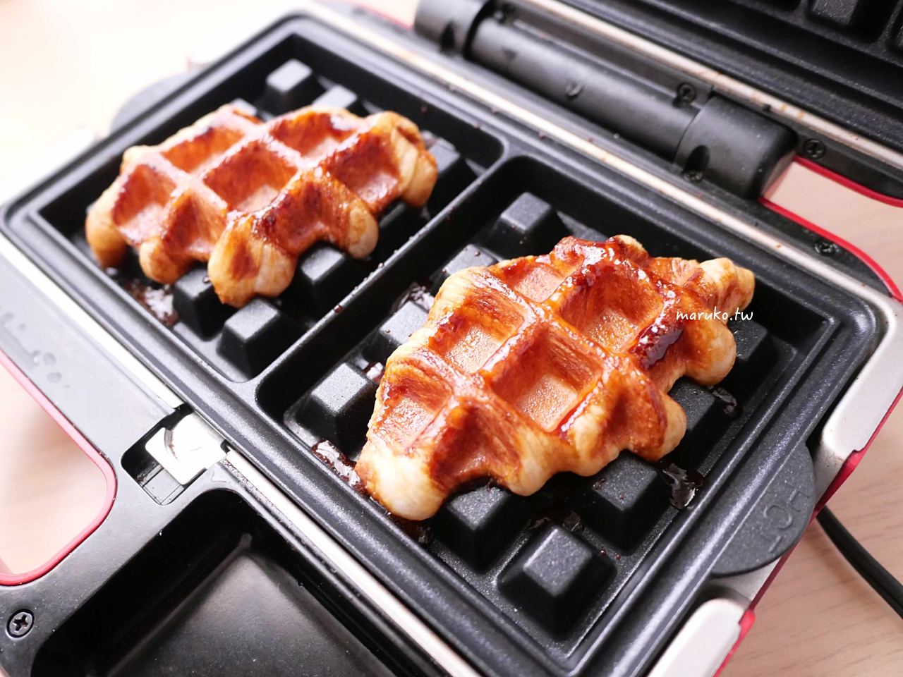 米紙食譜「壓扁可頌」麻糬感可朗芙酥脆無法擋，鬆餅機食譜做法分享 @Maruko(丸子)與美食有個約會