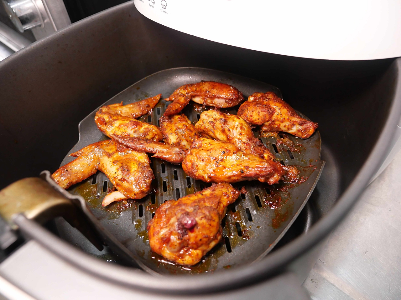 【食譜】GUMGUM Beer & Wings 雞翅啤酒吧 宅配即食料理包，10分鐘上菜微奢華登場！ @Maruko(丸子)與美食有個約會