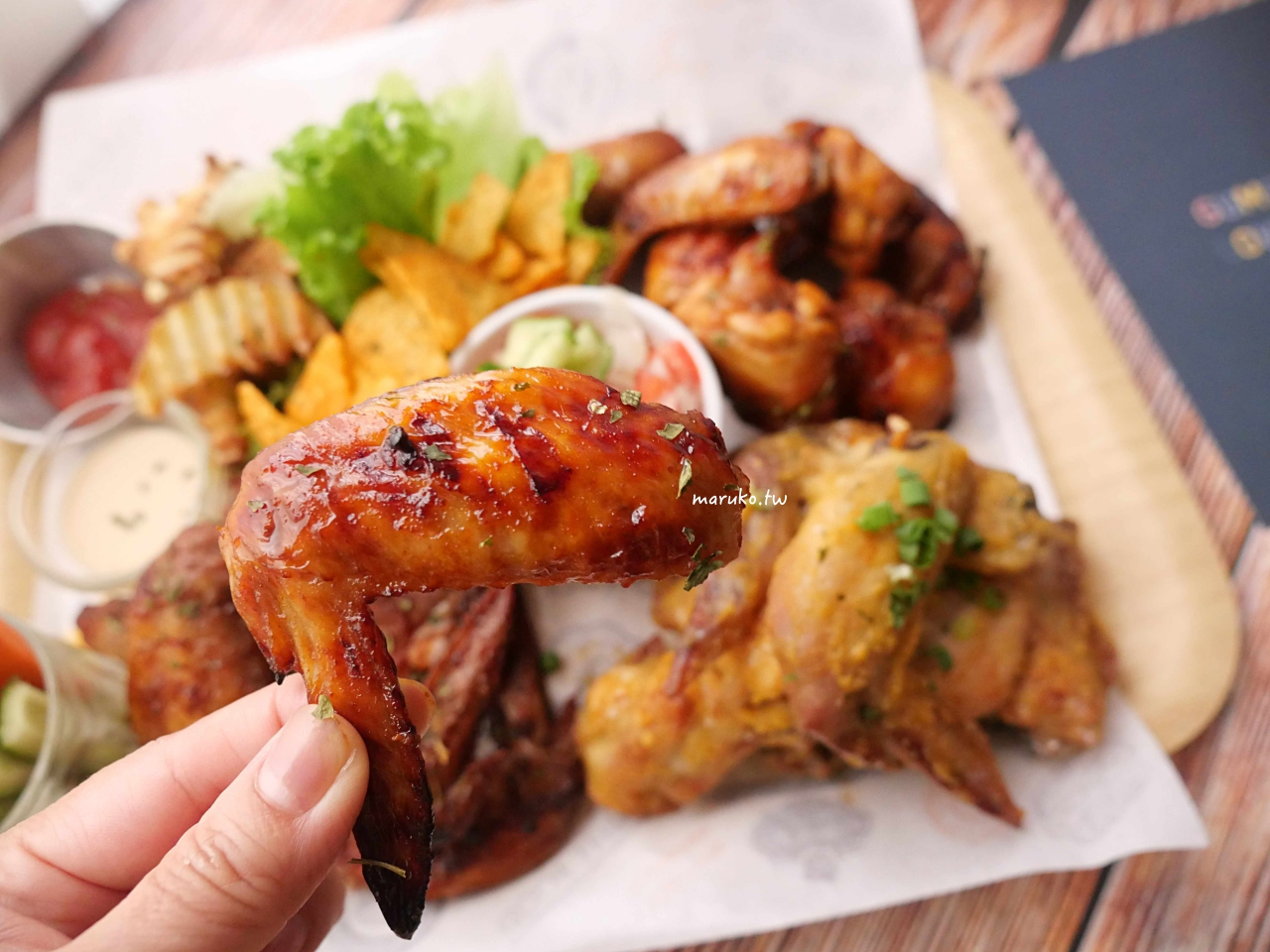 【食譜】GUMGUM Beer & Wings 雞翅啤酒吧 宅配即食料理包，10分鐘上菜微奢華登場！ @Maruko(丸子)與美食有個約會