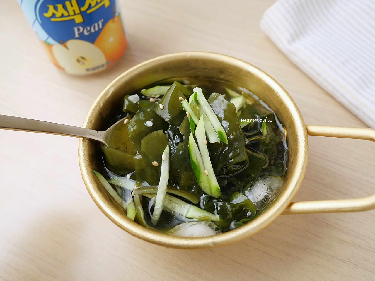 【免開火食譜】韓式海帶芽涼湯：酸甜解熱又解辣，超簡單零失敗韓國小菜 @Maruko(丸子)與美食有個約會