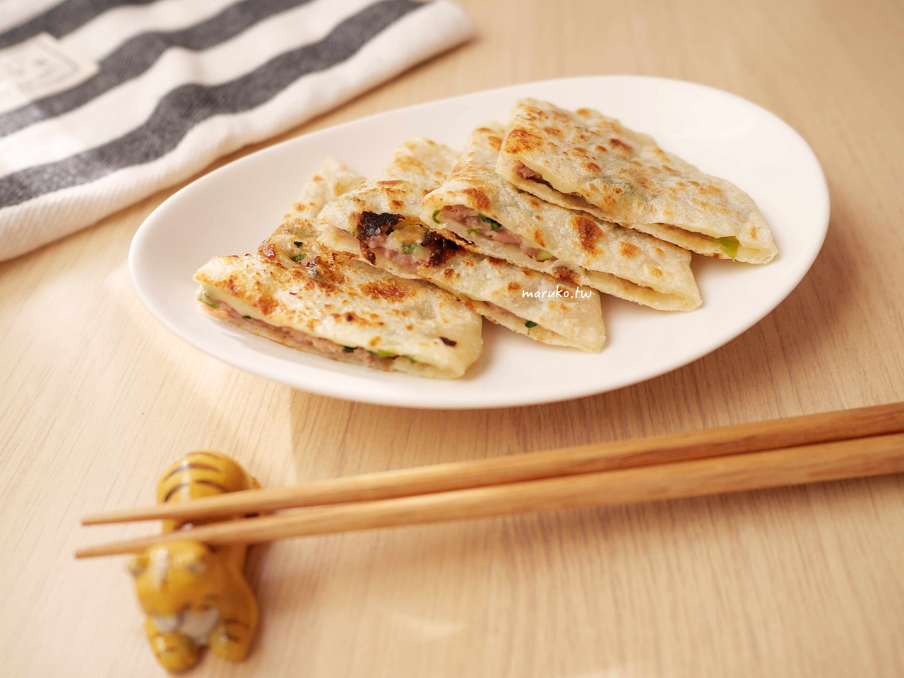 【食譜】蔥肉餅 南台灣人氣最高的攤販小吃 一學就會的中式點心 @Maruko(丸子)與美食有個約會