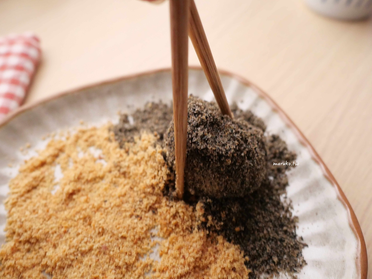 【食譜】燒麻糬做法｜Skippy花生醬爆漿內餡燒麻糬、爆漿又香濃的燒麻糬做法 @Maruko(丸子)與美食有個約會