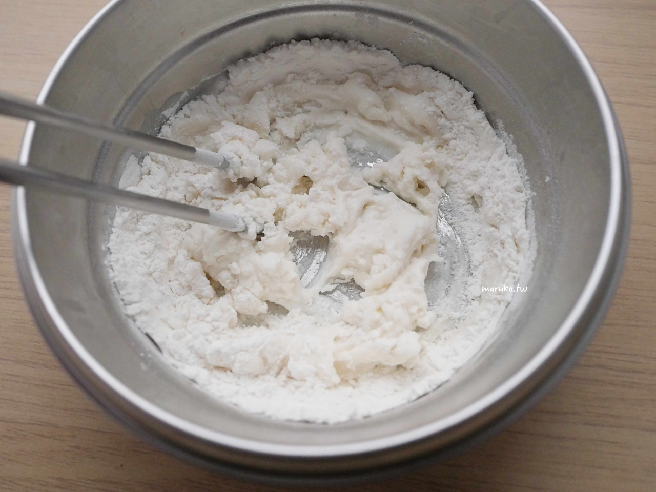 【食譜】燒麻糬做法｜Skippy花生醬爆漿內餡燒麻糬、爆漿又香濃的燒麻糬做法 @Maruko(丸子)與美食有個約會