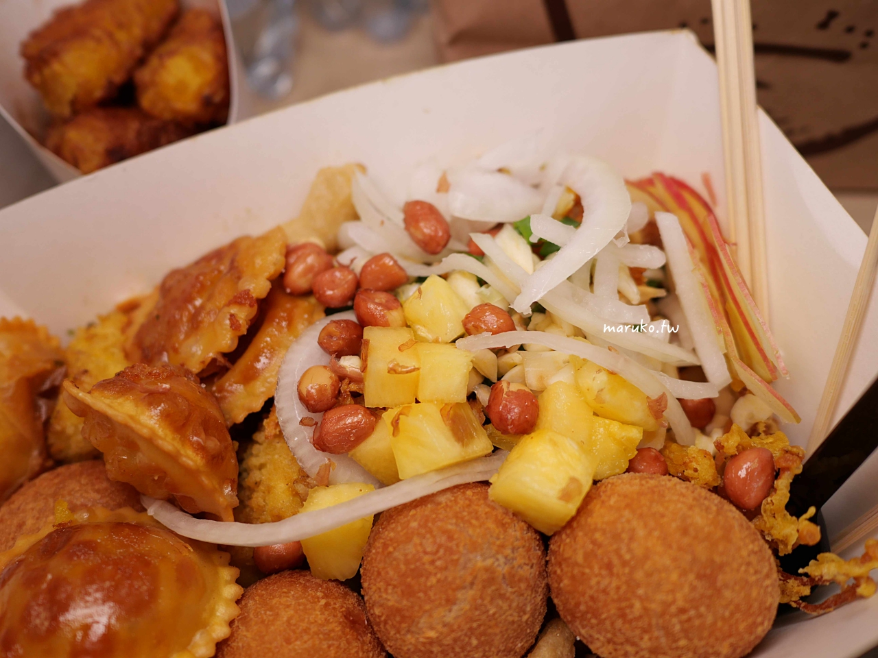 【台北】鹹酥李 用雞腿肉的鹽酥雞家傳祕方，還有八種配料免費加！ @Maruko(丸子)與美食有個約會