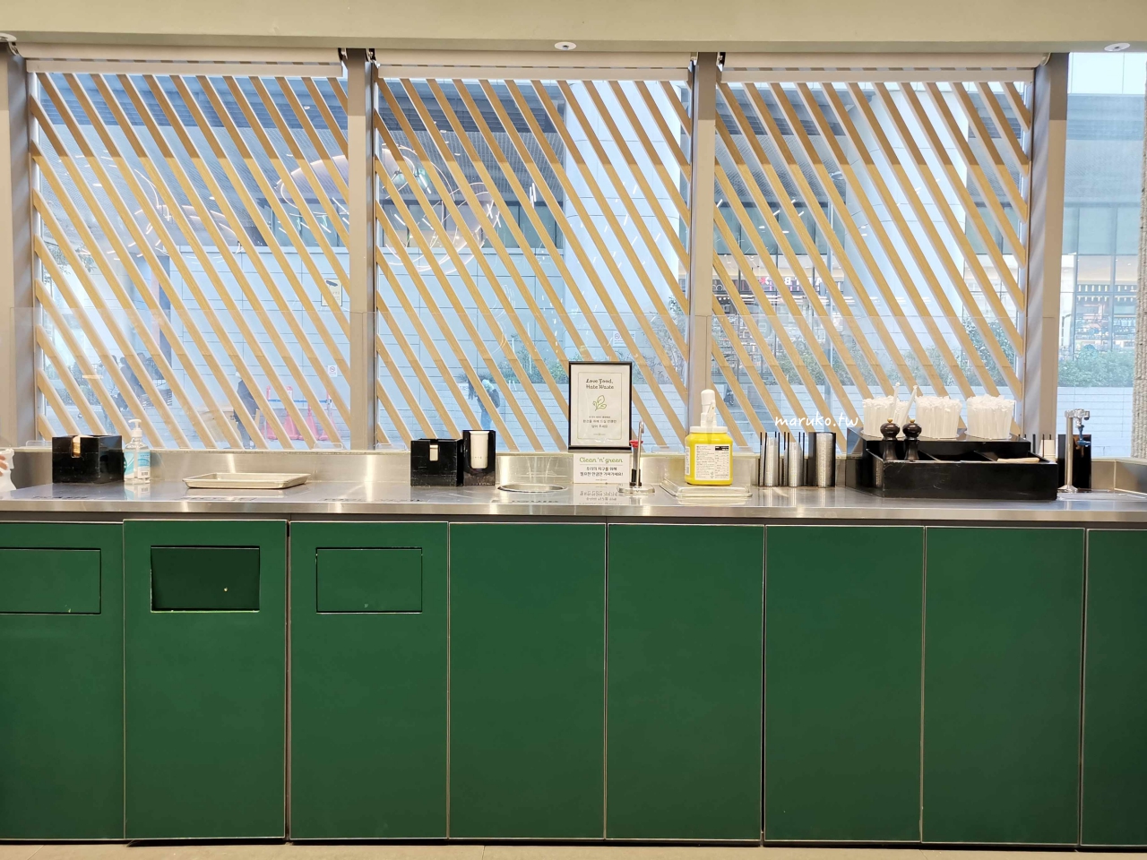 【首爾】Shake Shack 來自美國紐約的人氣漢堡，弘大商圈速食店推薦！ @Maruko(丸子)與美食有個約會