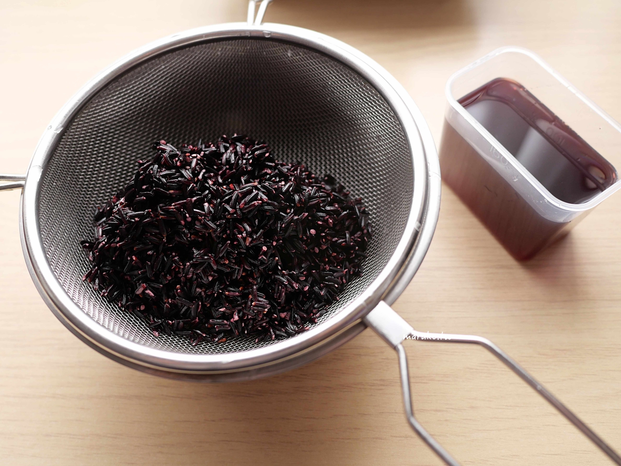 【電子鍋食譜】芋頭紫米糕做法|免顧火、零失敗!軟糯香甜的古早味年菜甜點 (免蒸籠) @Maruko(丸子)與美食有個約會 【電子鍋食譜】芋頭紫米糕做法|免顧火、零失敗!軟糯香甜的古早味年菜甜點 (免蒸籠) @Maruko(丸子)與美食有個約會