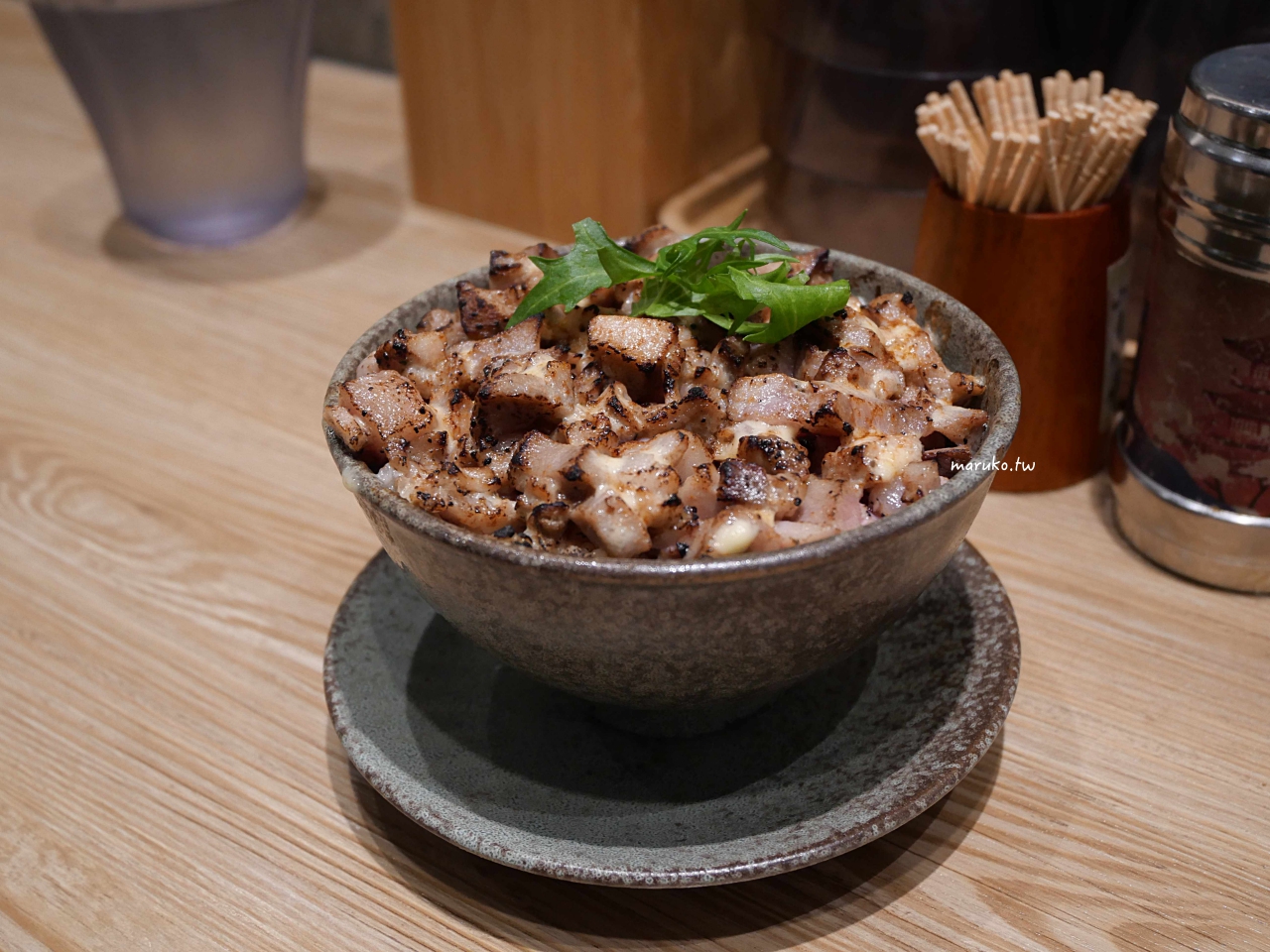 【台北】二屋牡蠣拉麵專門店 鹽味濃厚牡蠣拉麵,可無限加麵吃到飽! @Maruko(丸子)與美食有個約會 【台北】二屋牡蠣拉麵專門店 鹽味濃厚牡蠣拉麵,可無限加麵吃到飽! @Maruko(丸子)與美食有個約會