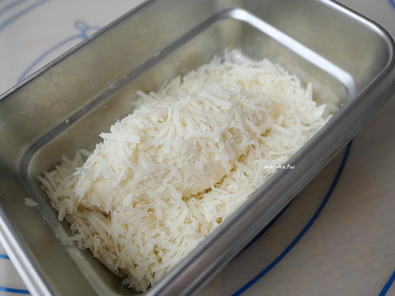 【食譜】帕瑪森起司香蒜麵包 迷你版一個剛剛好,烤箱食譜分享! @Maruko(丸子)與美食有個約會 【食譜】帕瑪森起司香蒜麵包 迷你版一個剛剛好,烤箱食譜分享! @Maruko(丸子)與美食有個約會