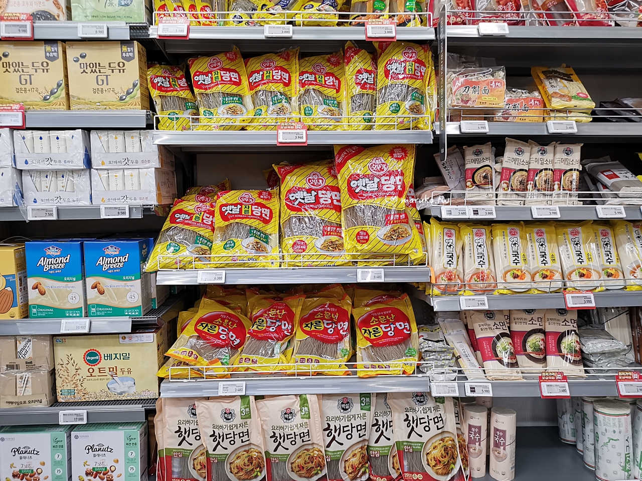【首爾】emart 易買得大型超級市場 生鮮水果、泡麵零食、家電樣樣都有,孔德站週邊超市推薦! @Maruko(丸子)與美食有個約會 【首爾】emart 易買得大型超級市場 生鮮水果、泡麵零食、家電樣樣都有,孔德站週邊超市推薦! @Maruko(丸子)與美食有個約會