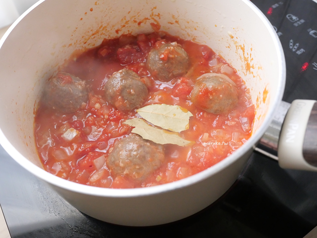 【食譜】創鮮家 5個海鮮丸創意食譜分享，牛肉丸、花枝丸、花枝蝦仁漿、花枝蝦排推薦 @Maruko(丸子)與美食有個約會