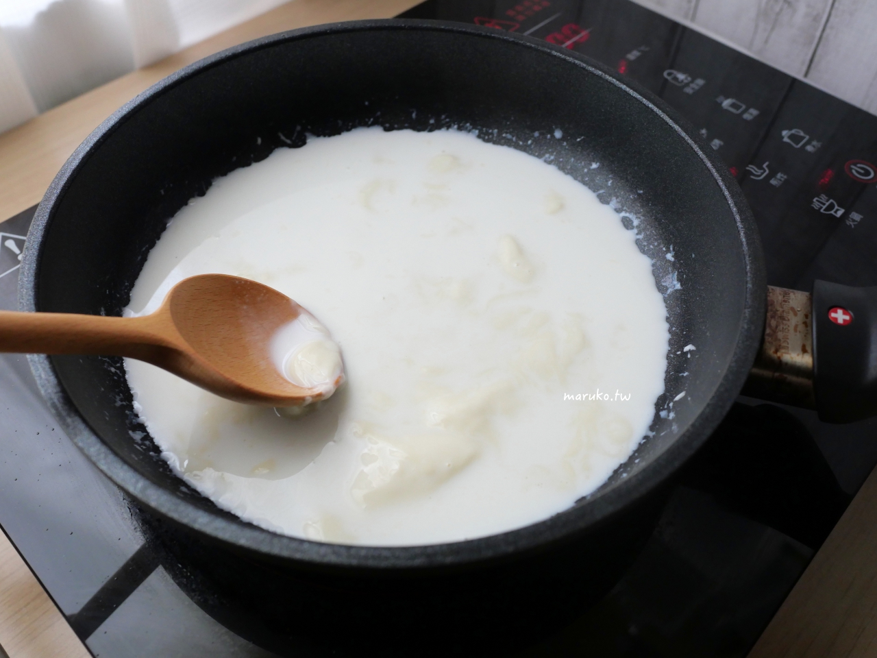 【食譜】創鮮家 5個海鮮丸創意食譜分享，牛肉丸、花枝丸、花枝蝦仁漿、花枝蝦排推薦 @Maruko(丸子)與美食有個約會