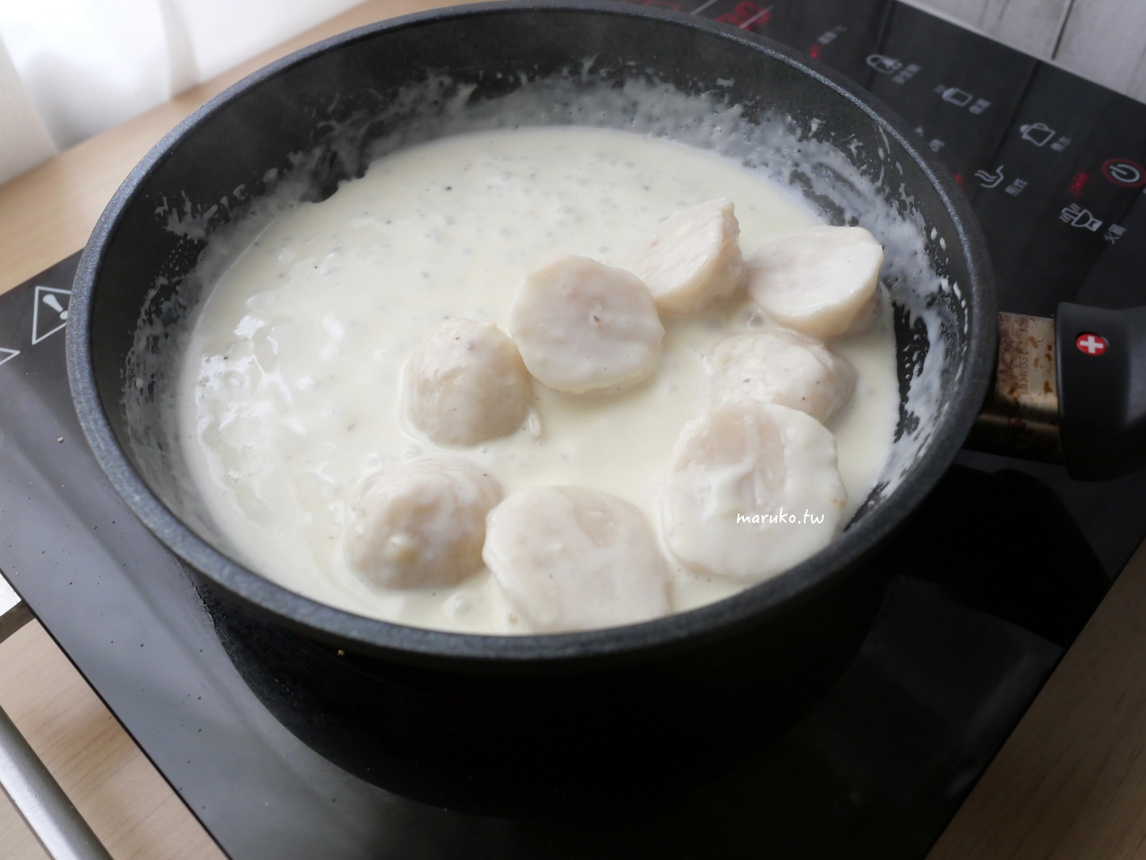【食譜】創鮮家 5個海鮮丸創意食譜分享,牛肉丸、花枝丸、花枝蝦仁漿、花枝蝦排推薦 @Maruko(丸子)與美食有個約會 【食譜】創鮮家 5個海鮮丸創意食譜分享,牛肉丸、花枝丸、花枝蝦仁漿、花枝蝦排推薦 @Maruko(丸子)與美食有個約會