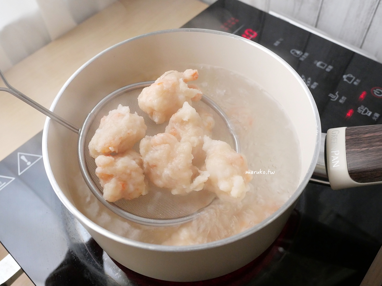 【食譜】創鮮家 5個海鮮丸創意食譜分享,牛肉丸、花枝丸、花枝蝦仁漿、花枝蝦排推薦 @Maruko(丸子)與美食有個約會 【食譜】創鮮家 5個海鮮丸創意食譜分享,牛肉丸、花枝丸、花枝蝦仁漿、花枝蝦排推薦 @Maruko(丸子)與美食有個約會