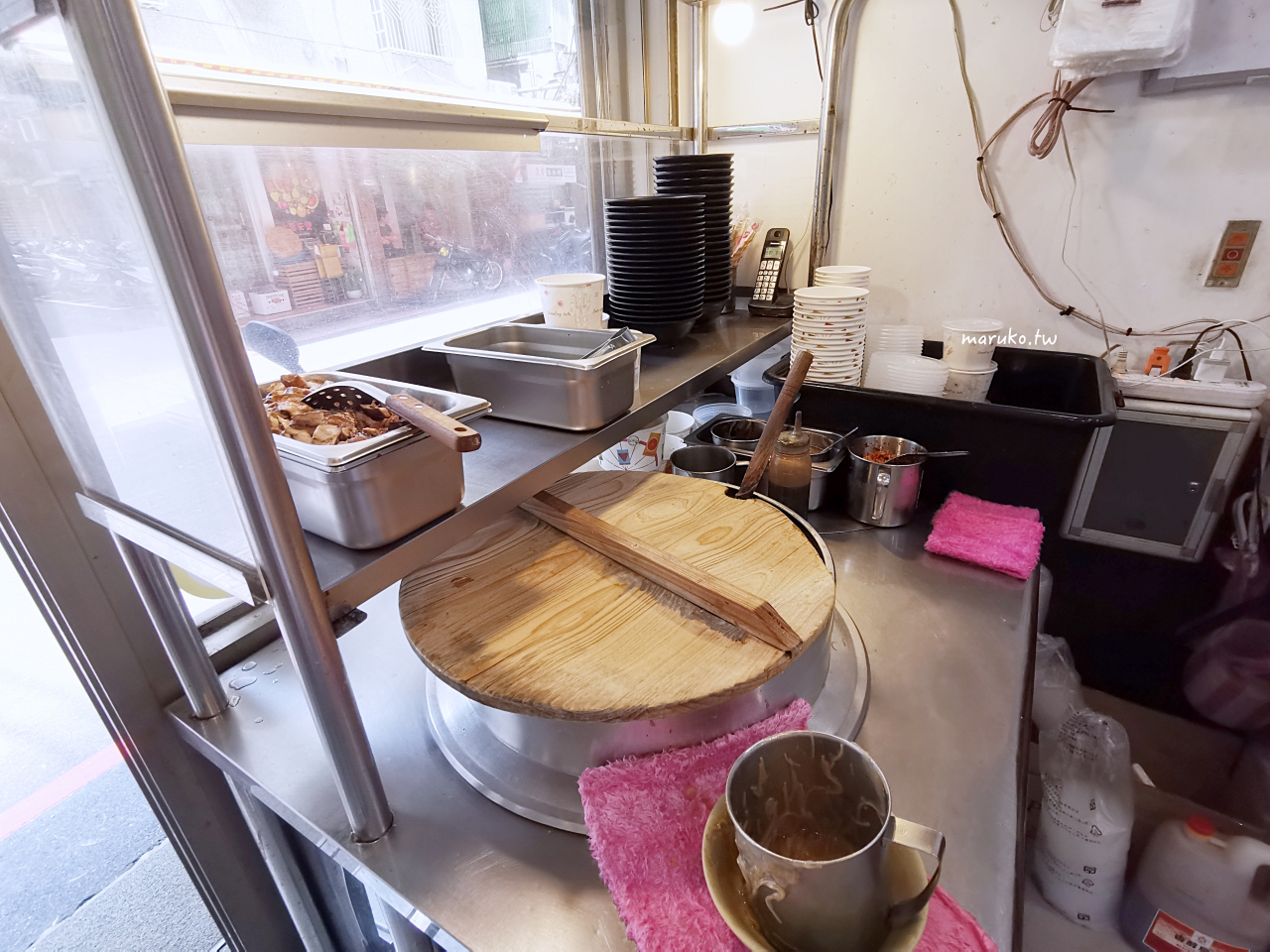 【永和】卜記麵線 在地20年老店 菜脯辣椒配大腸蚵仔麵線，新食感越吃越上癮！ @Maruko(丸子)與美食有個約會