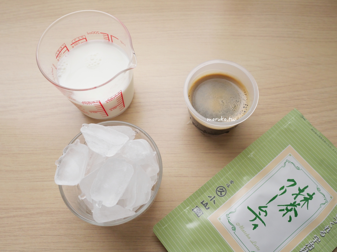 【食譜】抹茶咖啡拿鐵 宇治丸久小山園抹茶，一學就會的漸層系飲品！ @Maruko(丸子)與美食有個約會