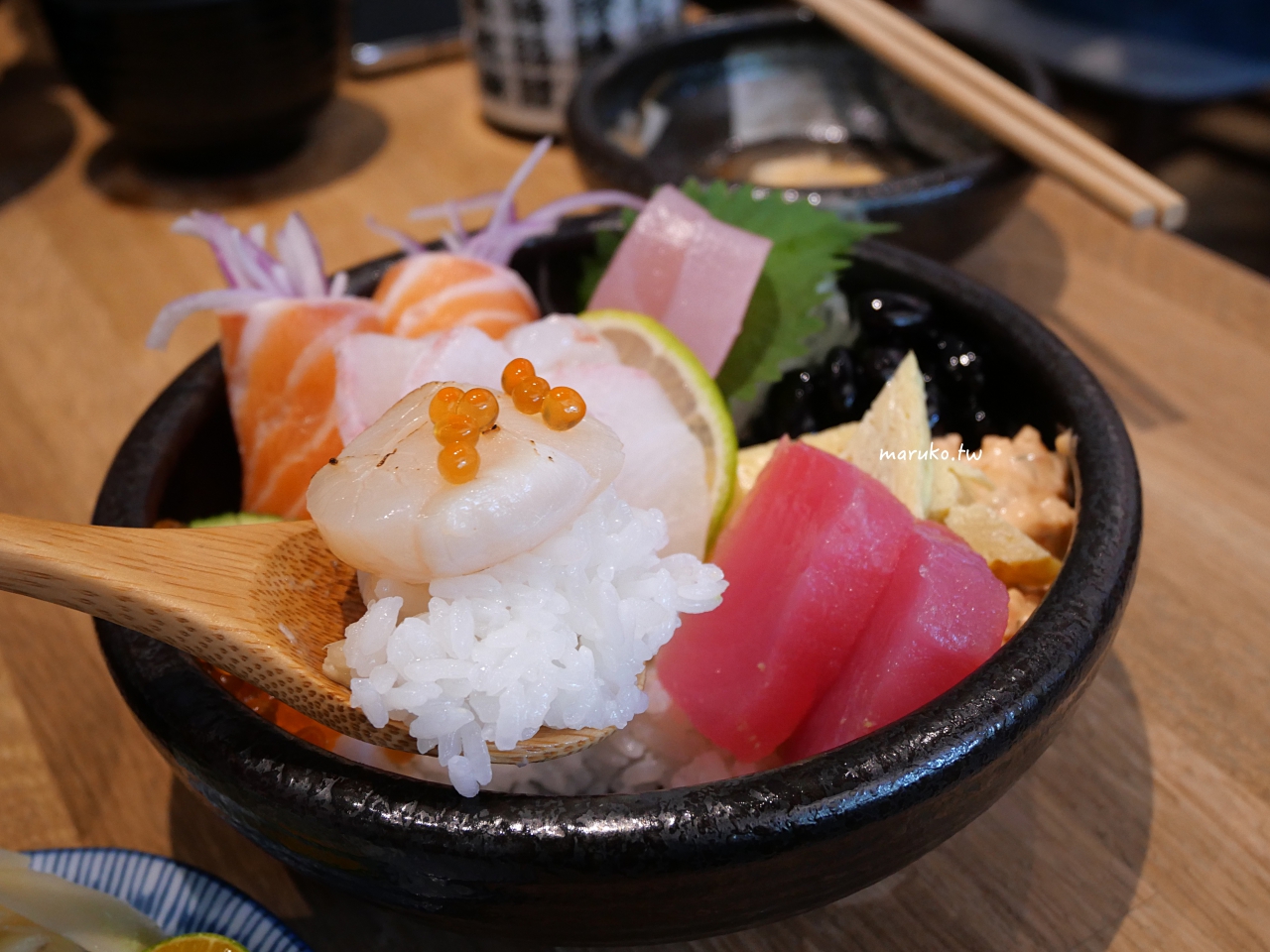 【台北】小林食堂一間壽司 10年壽司老店搬遷美味不減，丼飯烤魚雙主餐再升級！ @Maruko(丸子)與美食有個約會