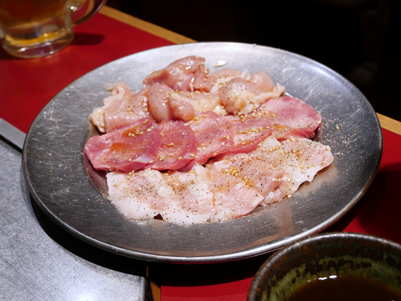 【大阪難波美食】燒肉傳說：一個人也能吃！不吃牛也有「豬、雞燒肉套餐」，單人友善餐廳推薦 @Maruko(丸子)與美食有個約會