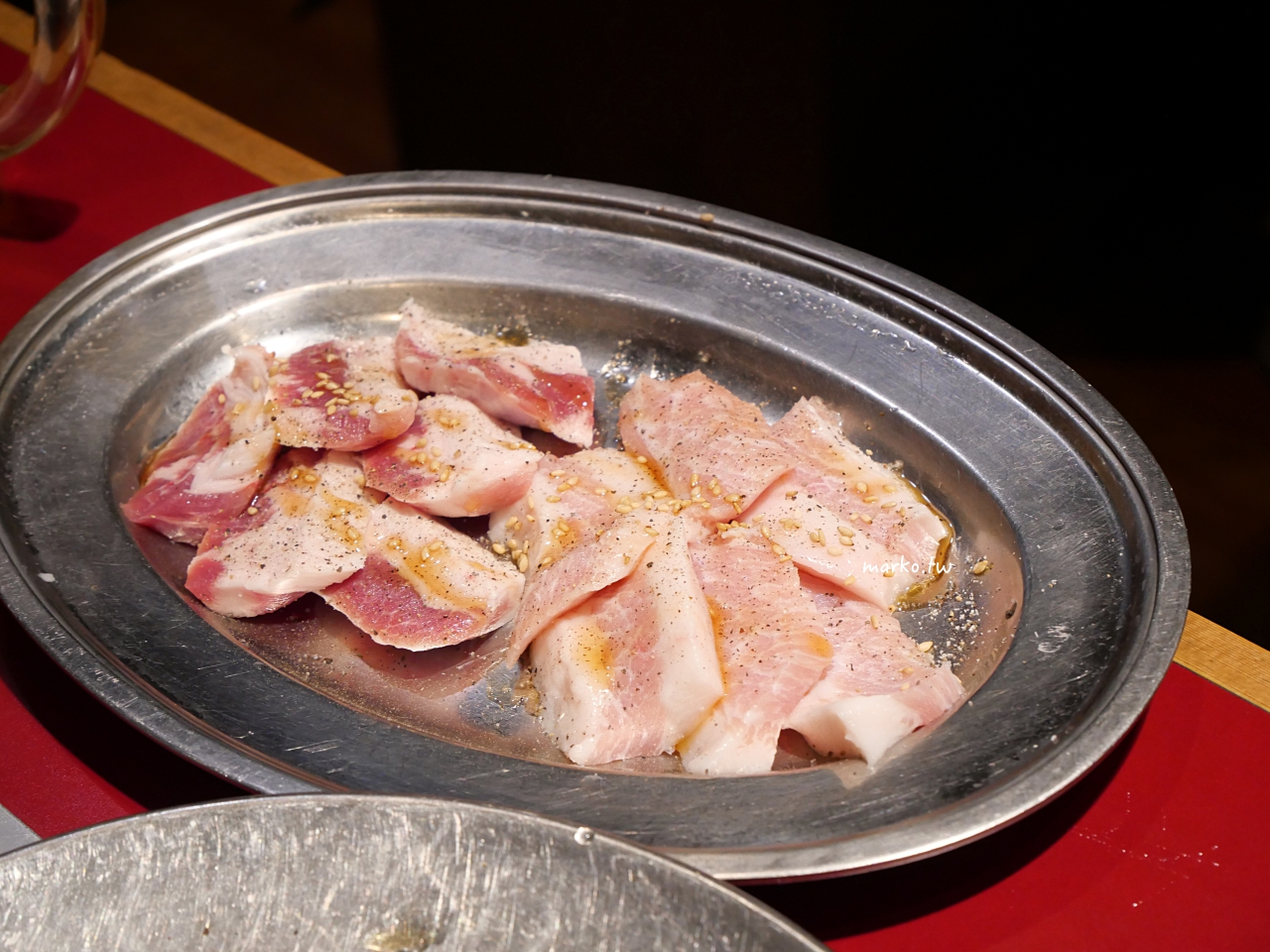 【大阪難波美食】燒肉傳說：一個人也能吃！不吃牛也有「豬、雞燒肉套餐」，單人友善餐廳推薦 @Maruko(丸子)與美食有個約會