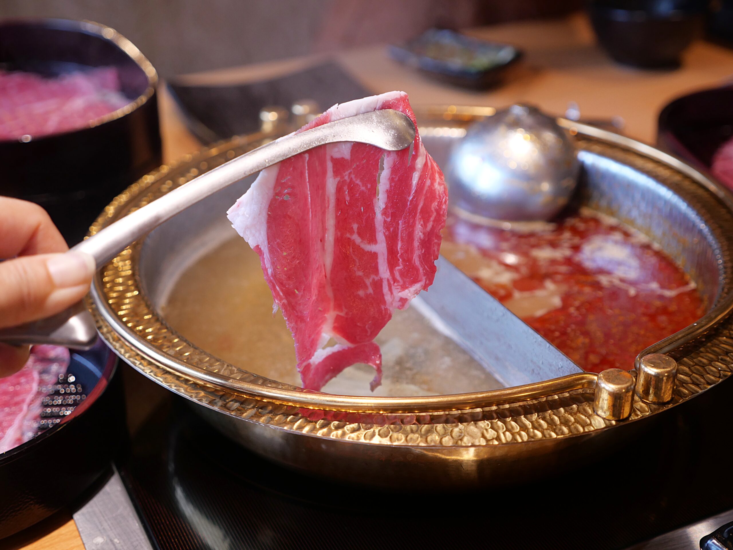【桃園】饗和牛鍋物放題 和牛火鍋現點現切，還有自助區無限吃到飽！ @Maruko(丸子)與美食有個約會
