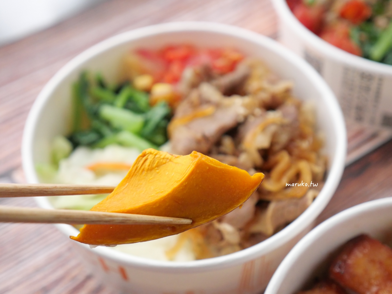 【台北】城市盒子 坦都里香料雞、壽喜燒雪花牛異國便當，健康蒸烤不油炸，內用白飯、雞湯吃到飽！ @Maruko(丸子)與美食有個約會