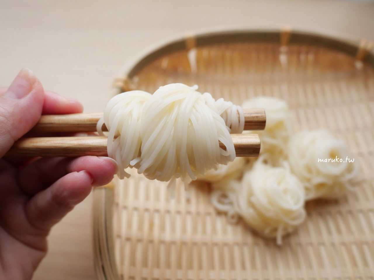 【食譜】日式冷麵 用柚子醬油做冷沾麵，夏天這樣吃清爽又低熱量！ @Maruko(丸子)與美食有個約會