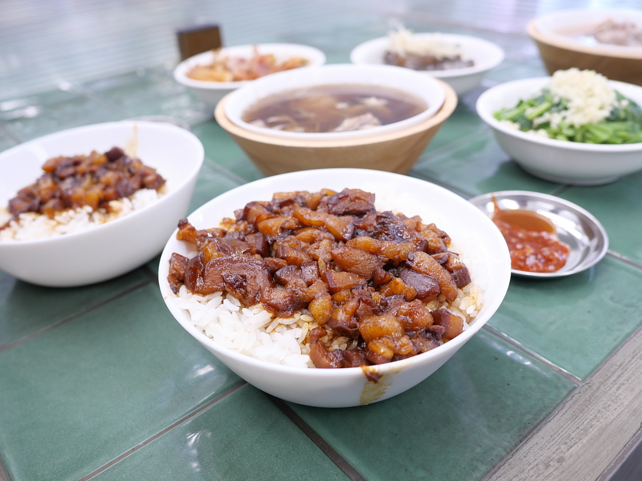 【台北】樂天羊肉 新潮羊肉湯專賣店加湯免費,加點魯肉飯只要10元! @Maruko(丸子)與美食有個約會 【台北】樂天羊肉 新潮羊肉湯專賣店加湯免費,加點魯肉飯只要10元! @Maruko(丸子)與美食有個約會