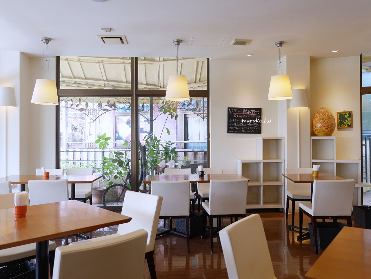 【沖繩】Decker’s kitchen 在地人推薦的歐姆蛋塔可飯專門店，美國村餐廳推薦！ @Maruko(丸子)與美食有個約會